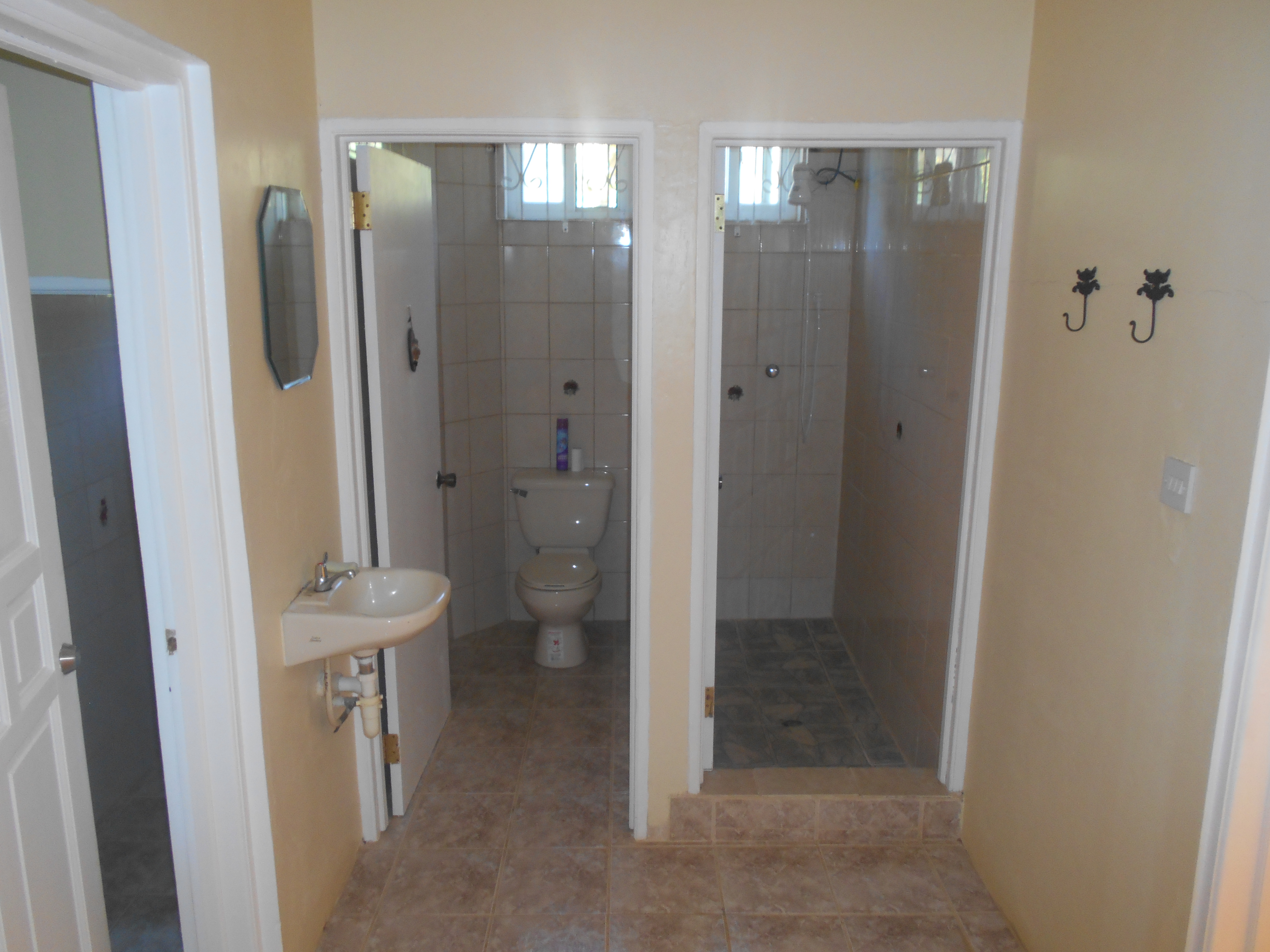 2 bedrooms, 2 baths house in Warner