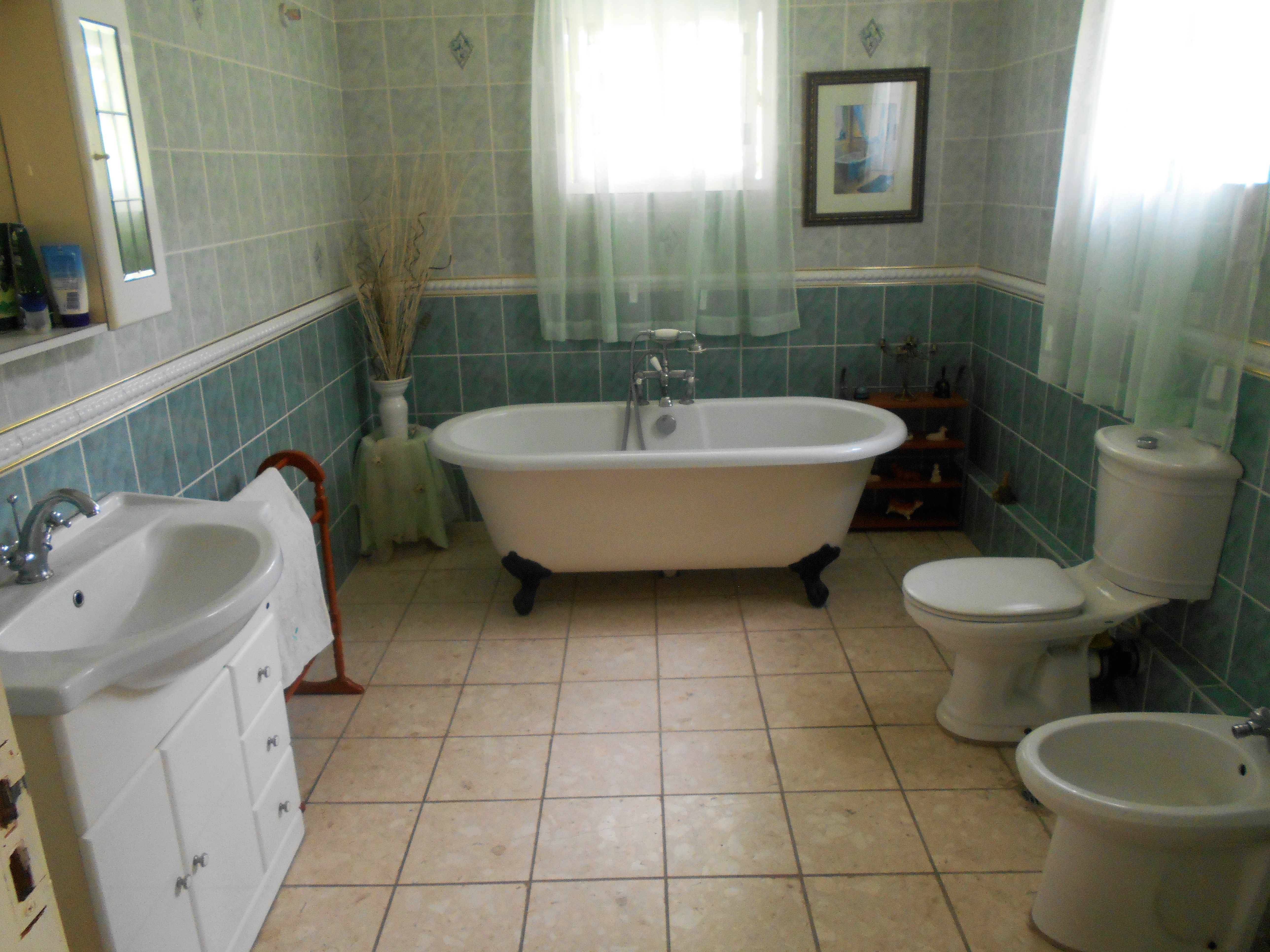 Beautiful Family home in Lower Morne Daniel